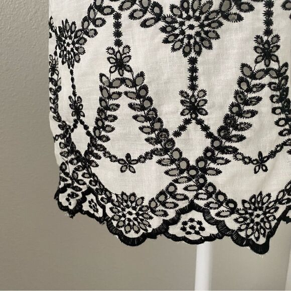 MINKPINK Harvey Mini  Skirt Black White Embroidered Floral Revolve SZ S NWT - Picture 10 of 16